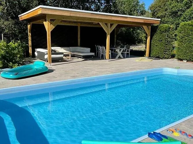 Spacious Holiday Home With Nordic Spa Caniac-du-Causse