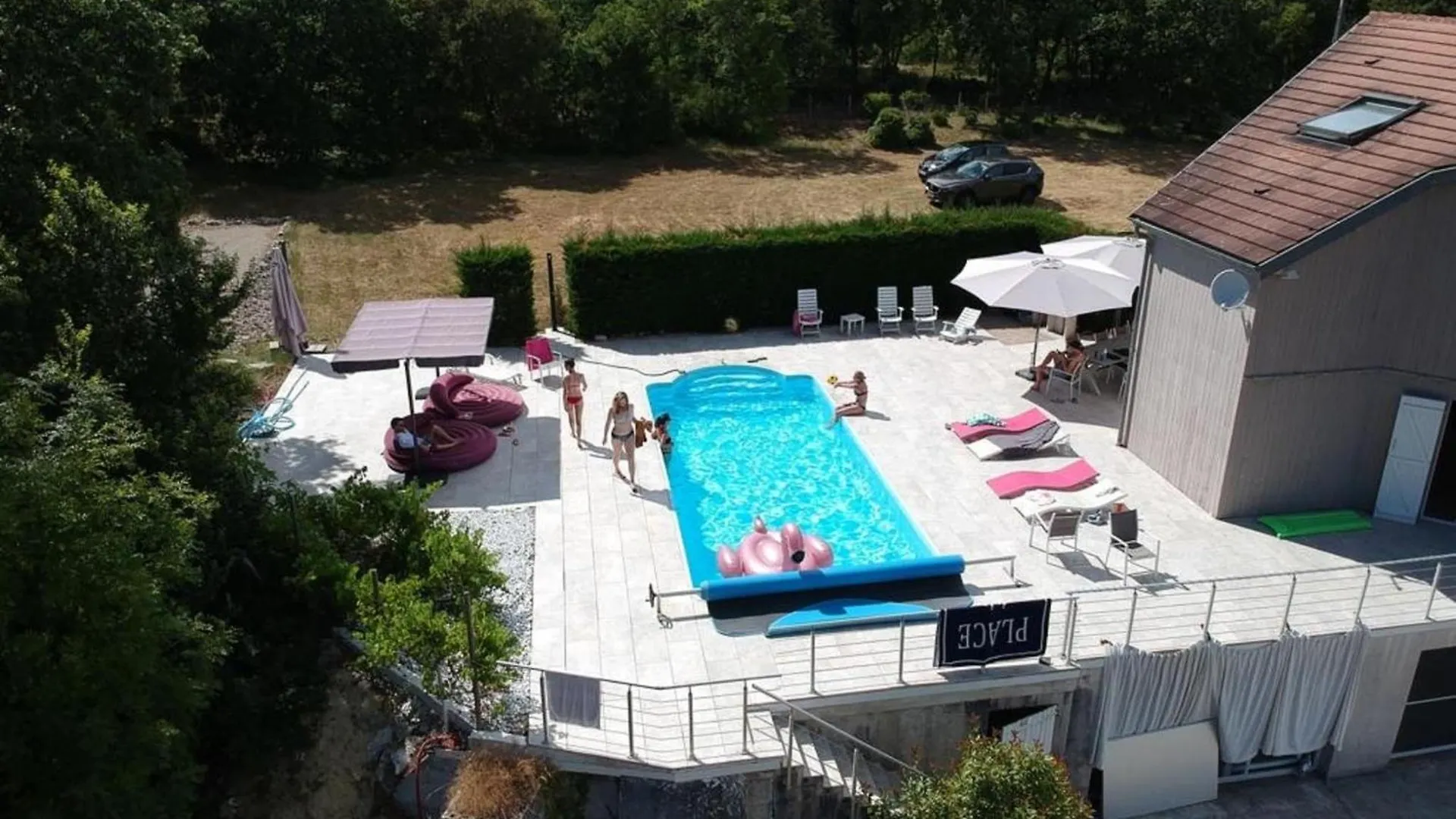 Spacious Holiday Home With Nordic Spa Caniac-du-Causse